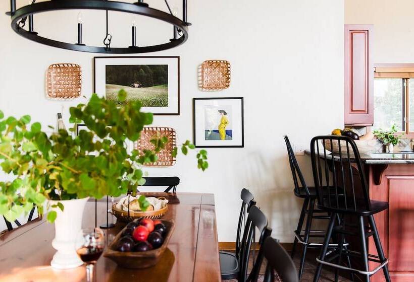 Scarlett By Avantstay Spacious Mountain Home W/ Gorgeous Views & Hot Tub