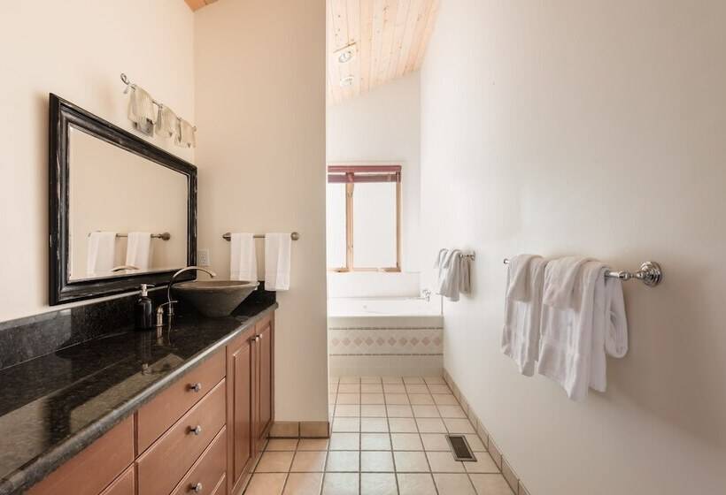 Scarlett By Avantstay Spacious Mountain Home W/ Gorgeous Views & Hot Tub