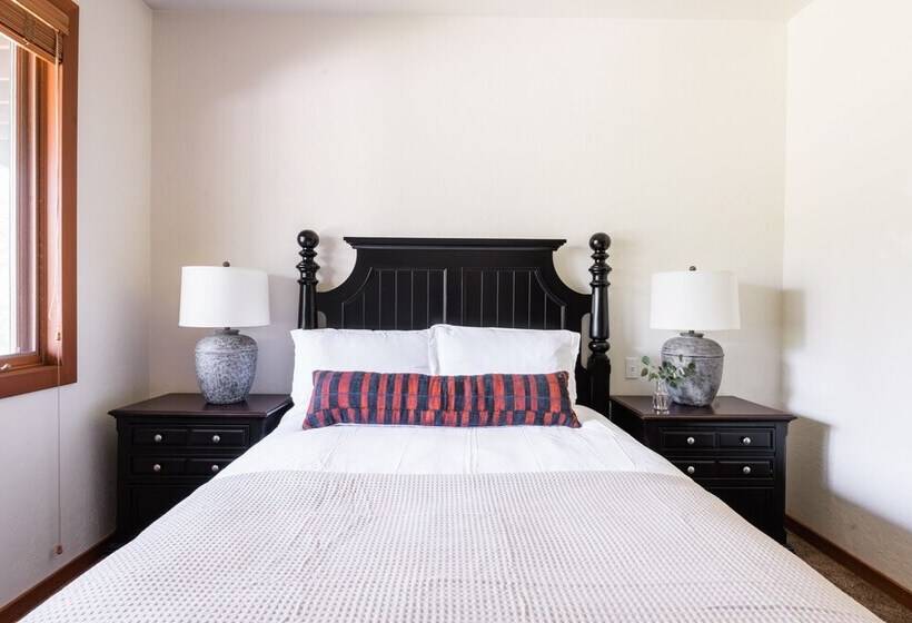 Scarlett By Avantstay Spacious Mountain Home W/ Gorgeous Views & Hot Tub