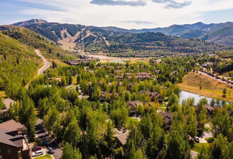 Scarlett By Avantstay Spacious Mountain Home W/ Gorgeous Views & Hot Tub