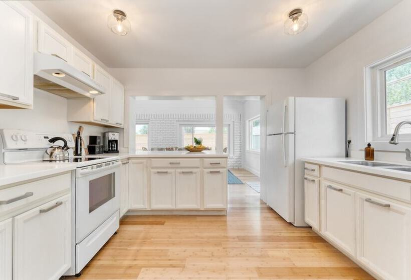 Twin Fin By Avantstay Walk To The Beach   Chic 30a Retreat