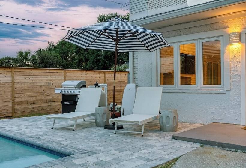 Twin Fin By Avantstay Walk To The Beach   Chic 30a Retreat