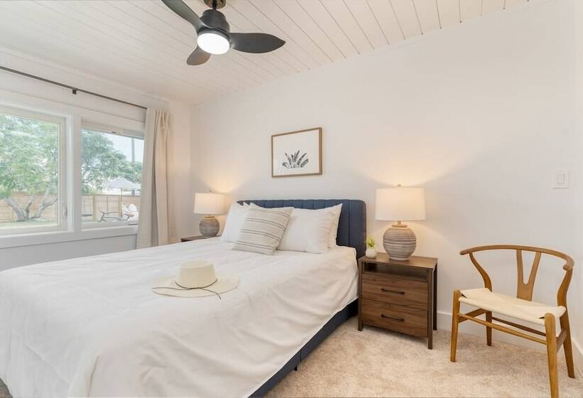 Twin Fin By Avantstay Walk To The Beach   Chic 30a Retreat