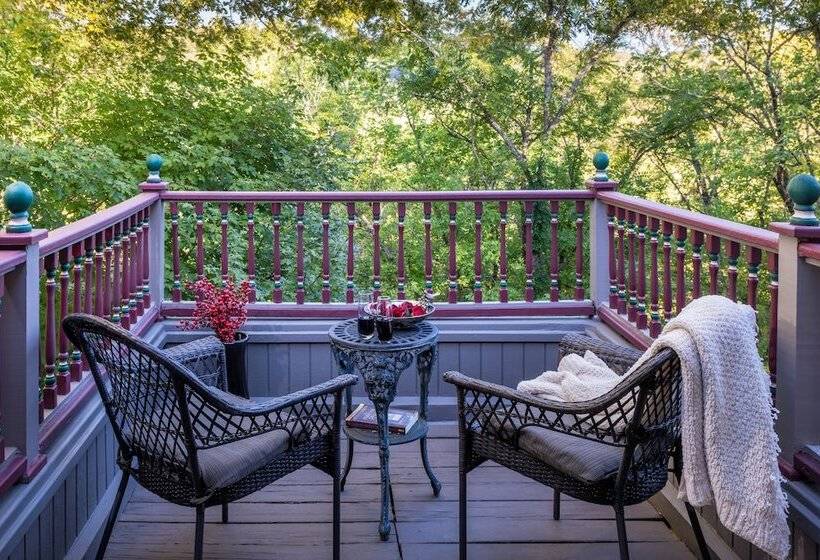 مبيت وإفطار Angel At Rose Hall