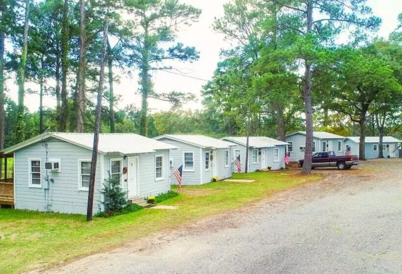 Bullfrog Marina Rv Park And Cabins
