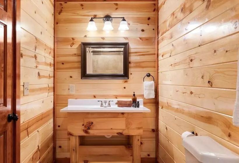 Crystalline By Avantstay High Altitude Retreat! W/ Movie Theatre, Indoor Pool, Hot Tub & Views!