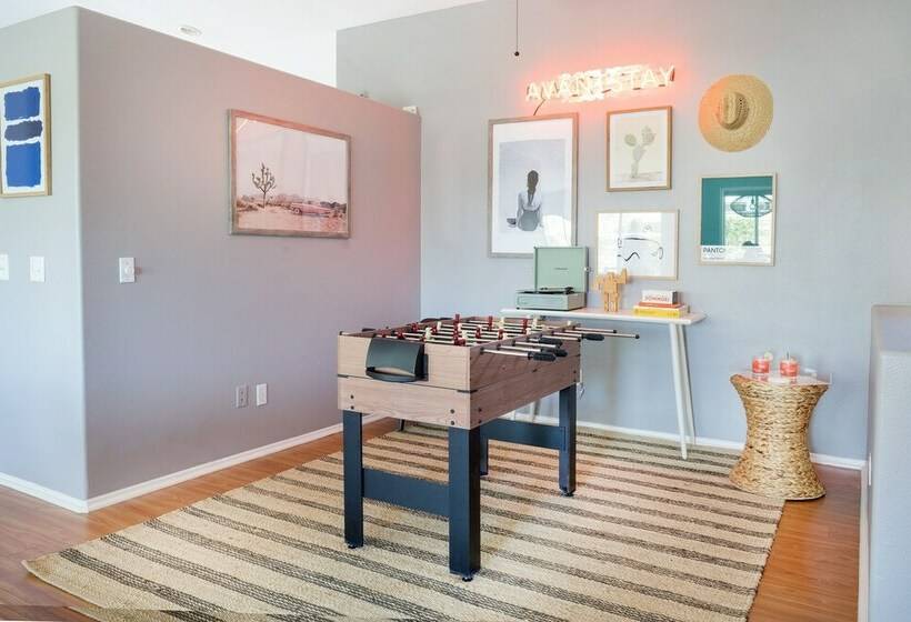 Dahlia By Avantstay Gorgeous Home W/ Luxury Pool, Foosball & Table Tennis!