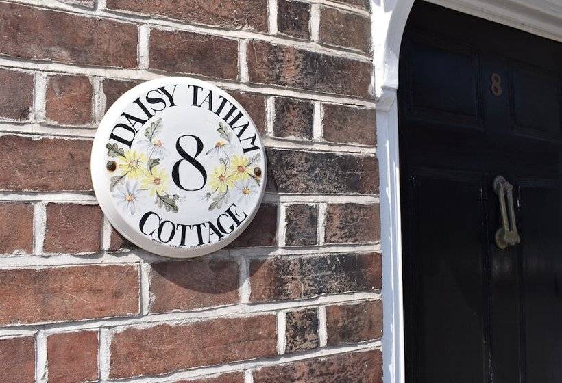 Daisy Tatham Cottage