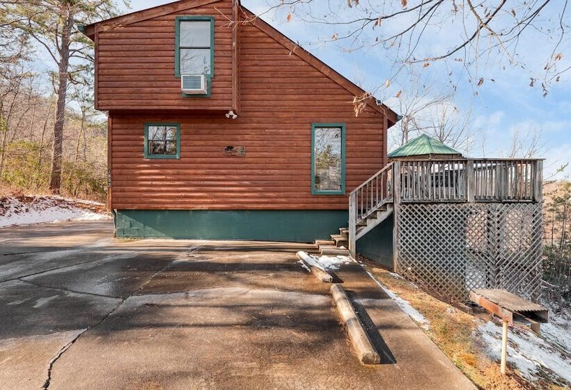 Fontana By Avantstay Gorgeous Mountain Cabin W/ Views, Hot Tub & Game Room!