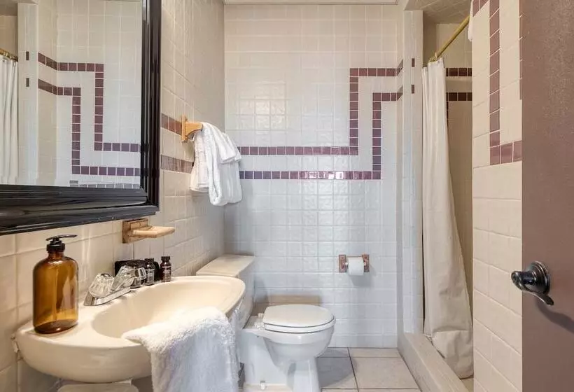 Fontana By Avantstay Gorgeous Mountain Cabin W/ Views, Hot Tub & Game Room!