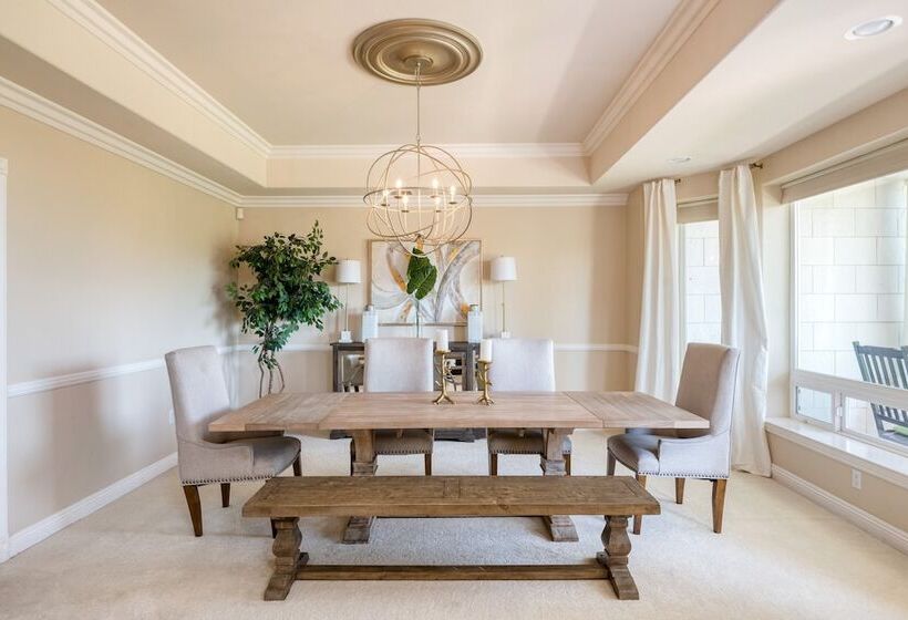 Grand Contento By Avantstay Extraordinary Estate W/ Pool & Movie Room