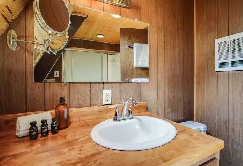 Horizon By Avantstay Stunning A Frame Cabin W/ Hot Tub, Billiards, Lake Views