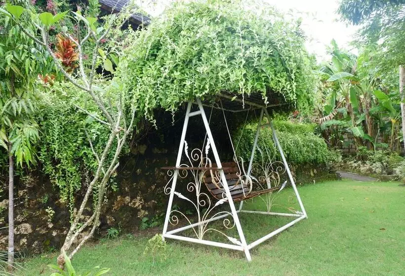 ホテル Arya Resort Nusa Penida