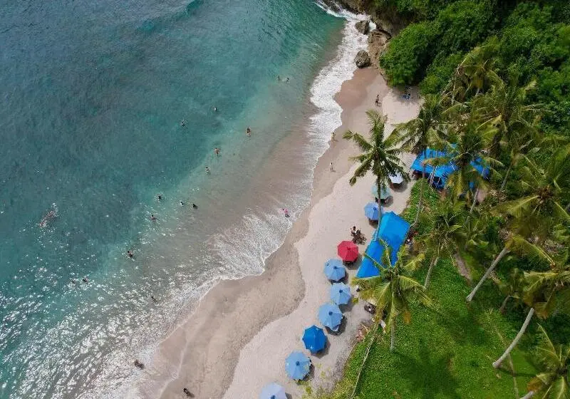 ホテル Arya Resort Nusa Penida