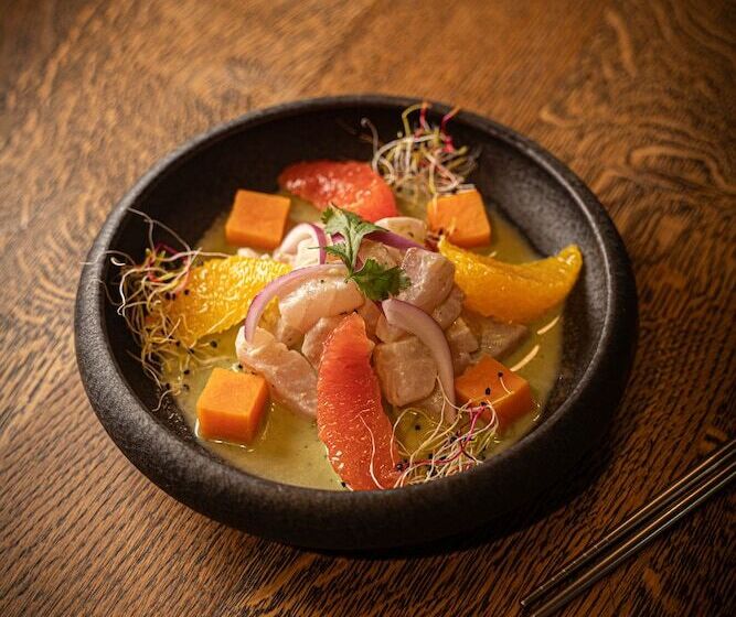 فندق De Trois Mont Blanc