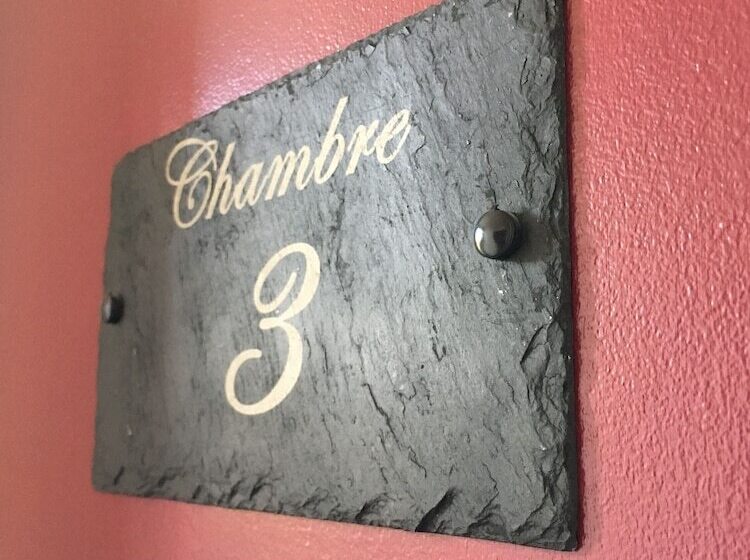 فندق De Trois Mont Blanc