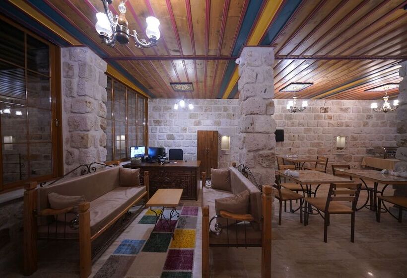 هتل Goreme Cave Lodge