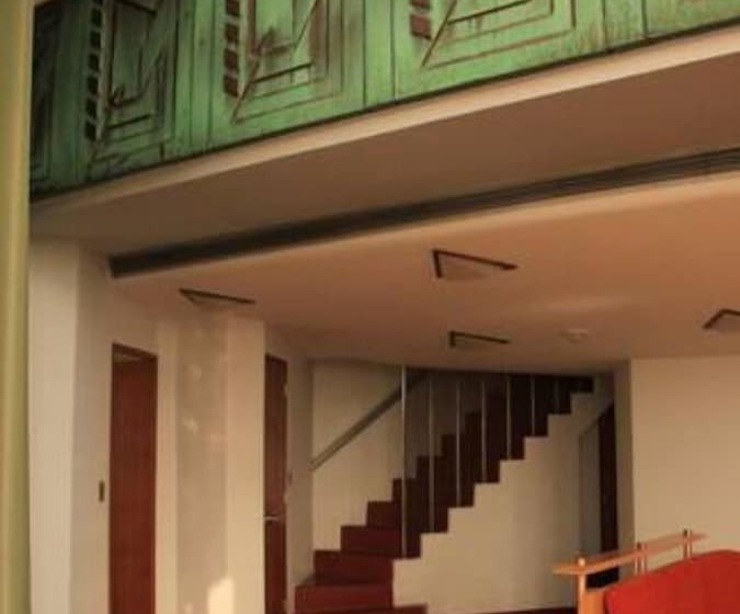 Otel Inn At Price Tower