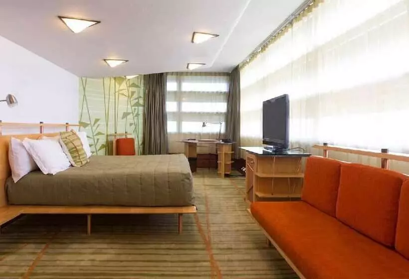 Hotelli Inn At Price Tower