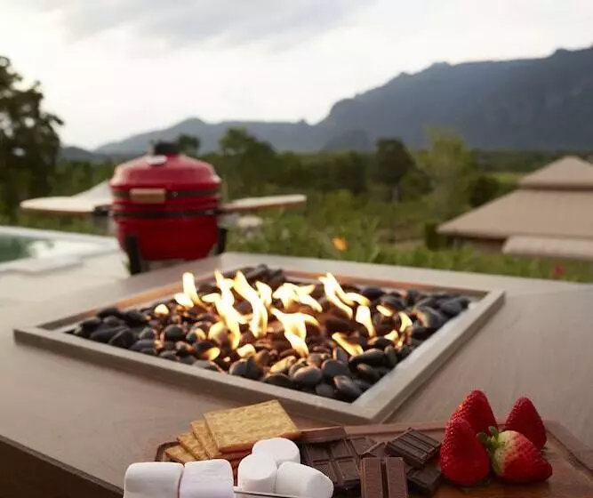 ホテル Marasca Khao Yai