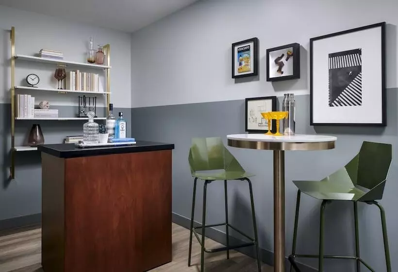 هتل Voco The Darwin Atlanta Midtown By Ihg