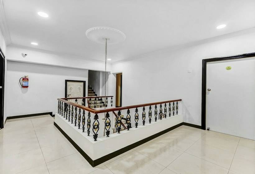 בית מלון כפרי Treebo B Coral, 2 Km From Promenade Beach