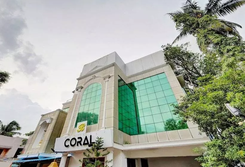 هتل Treebo B Coral, 2 Km From Promenade Beach