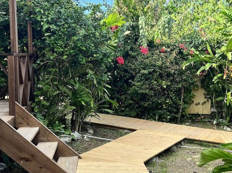 Jamaica Colors Eco Retreat Hotel And Spa