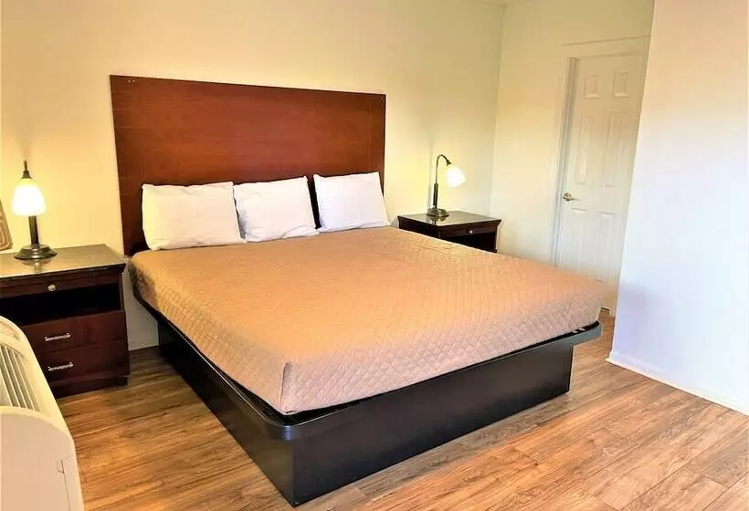 Motelli Budget Inn Giddings By Mukhi Hotels