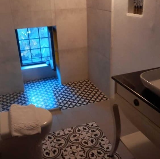 פנסיון şi̇ri̇nce Bahçe