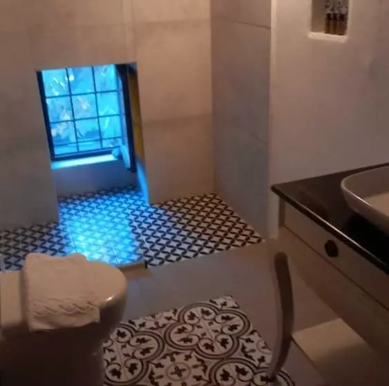 Majatalo şi̇ri̇nce Bahçe