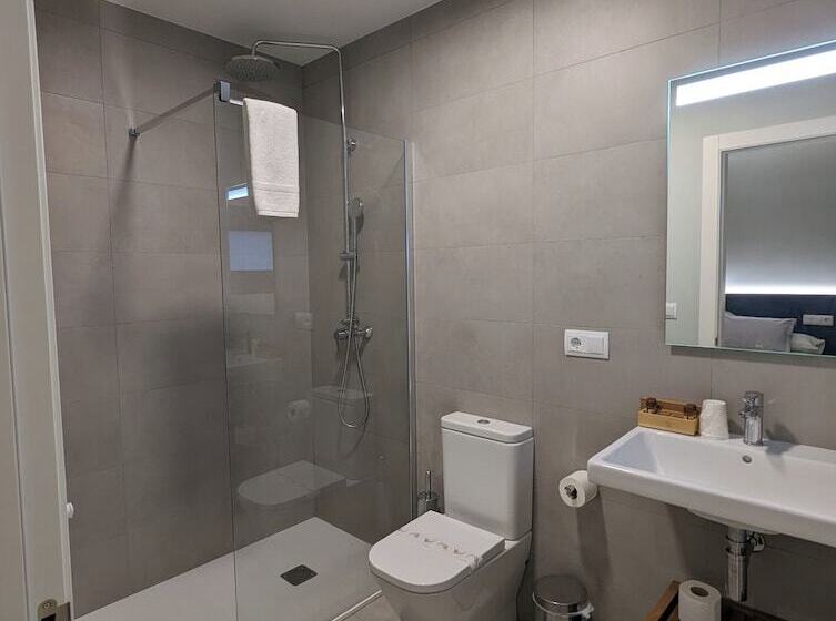 Hostal Náutico De Razo