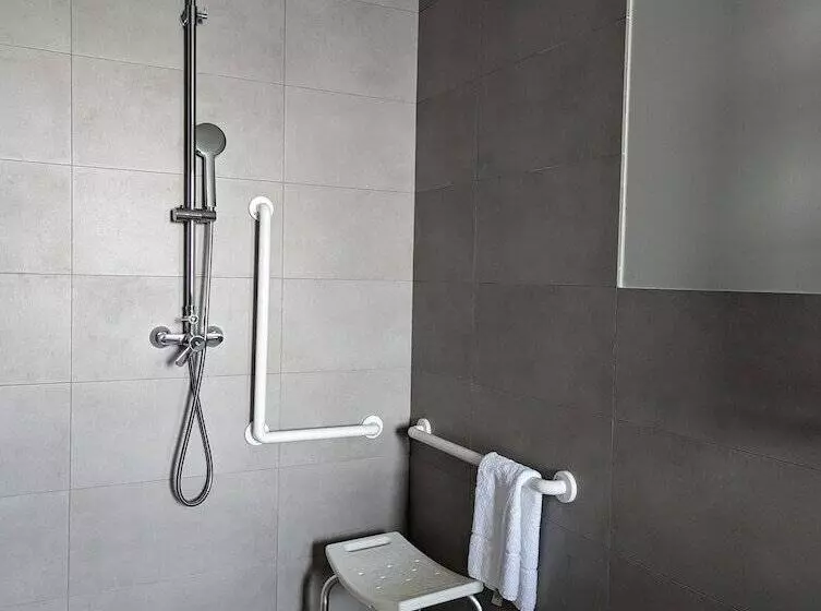 Hostal Náutico De Razo