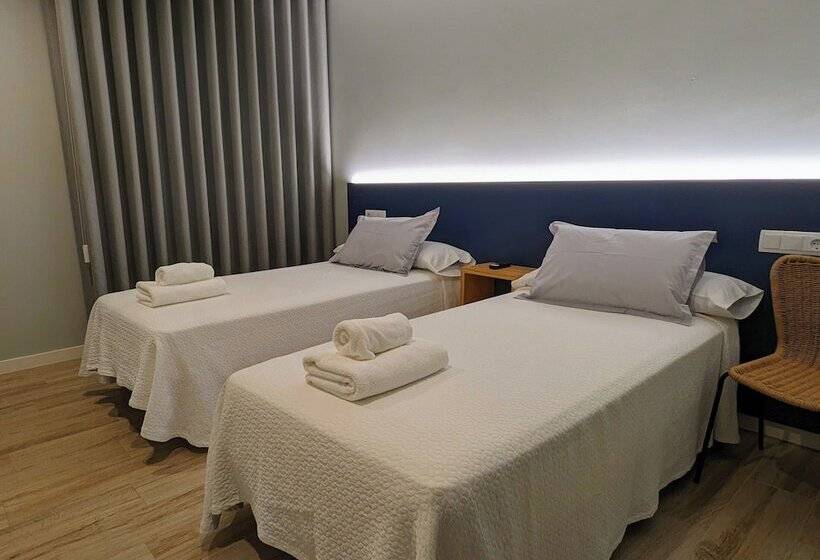 Hostal Náutico De Razo