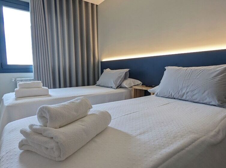 Hostal Náutico De Razo