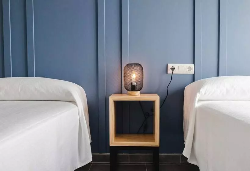 Hostal Náutico De Razo