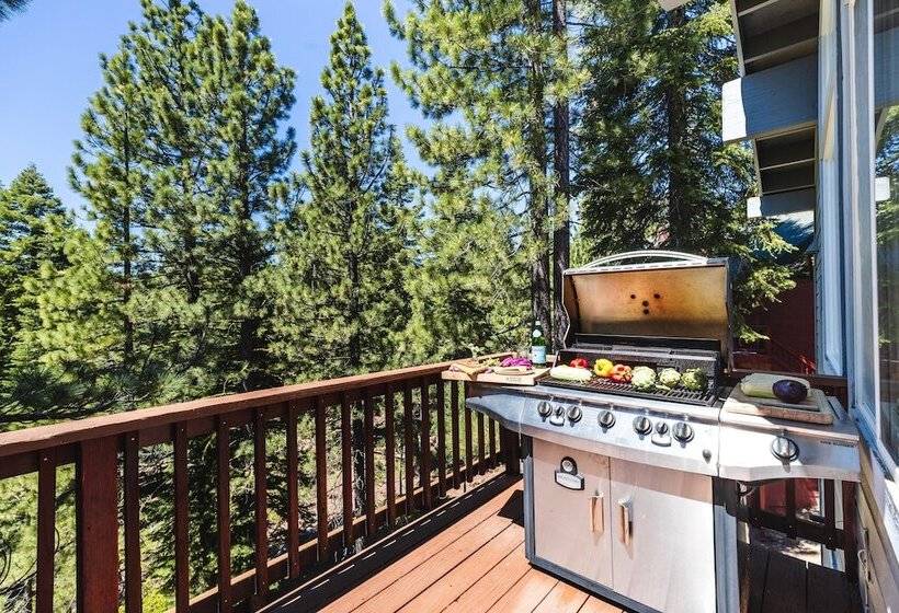 Sparrow By Avantstay Modern Mountain Retreat W/ Hot Tub, Pool Table & Games!