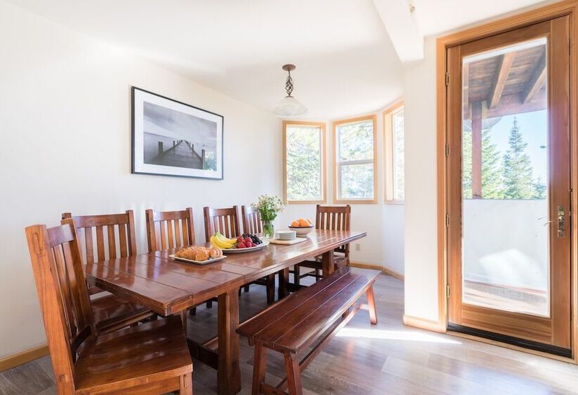 Sparrow By Avantstay Modern Mountain Retreat W/ Hot Tub, Pool Table & Games!