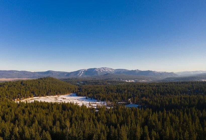 Sparrow By Avantstay Modern Mountain Retreat W/ Hot Tub, Pool Table & Games!