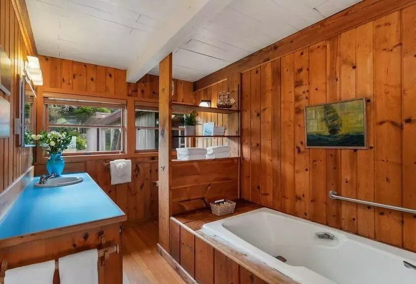 The Pilot House By Avantstay Stunning Home Right On Arch Cape Beach!