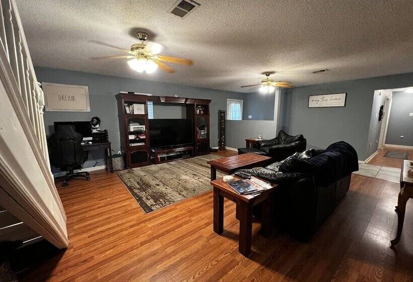 민박 A New Hope Retreat