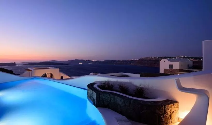 Aamiaismajoitus (B&B) Acro Blue Luxury Villas