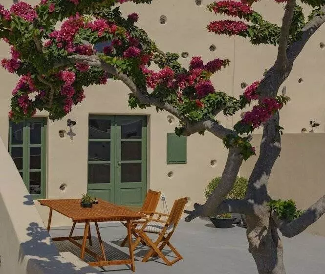 Aamiaismajoitus (B&B) Elements Cave Suites
