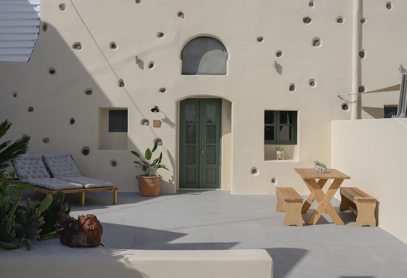 Bed and Breakfast Elements Cave Suites