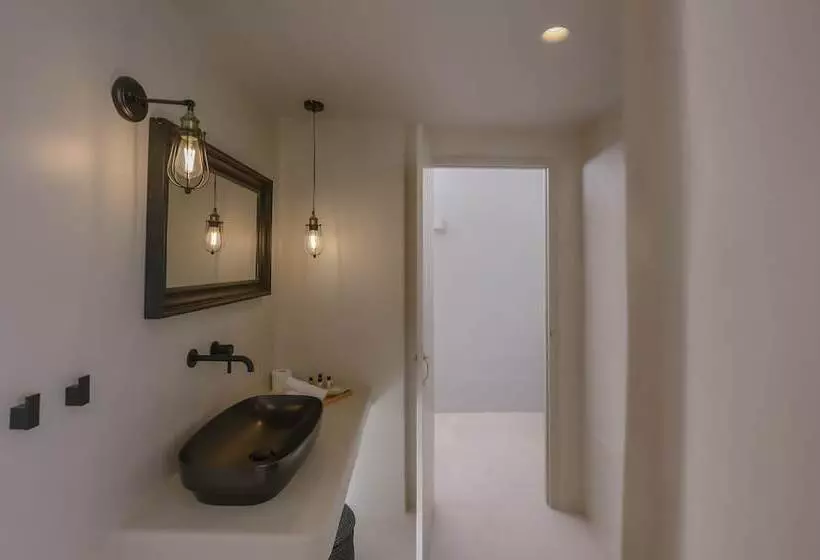 Aamiaismajoitus (B&B) Elements Cave Suites