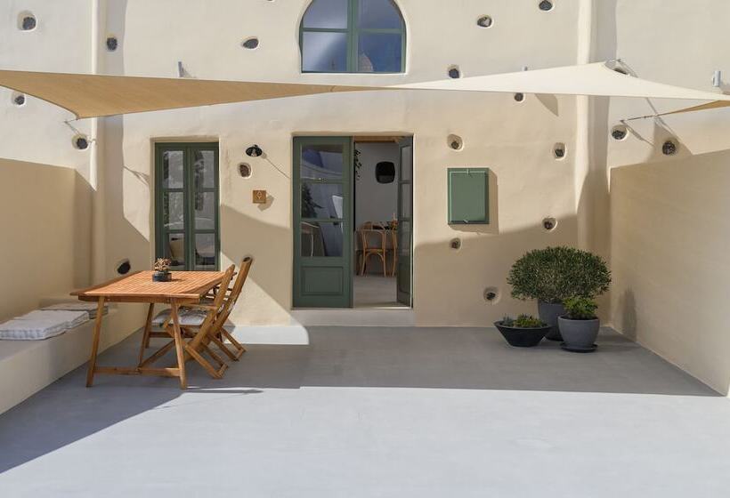 Bed and Breakfast Elements Cave Suites