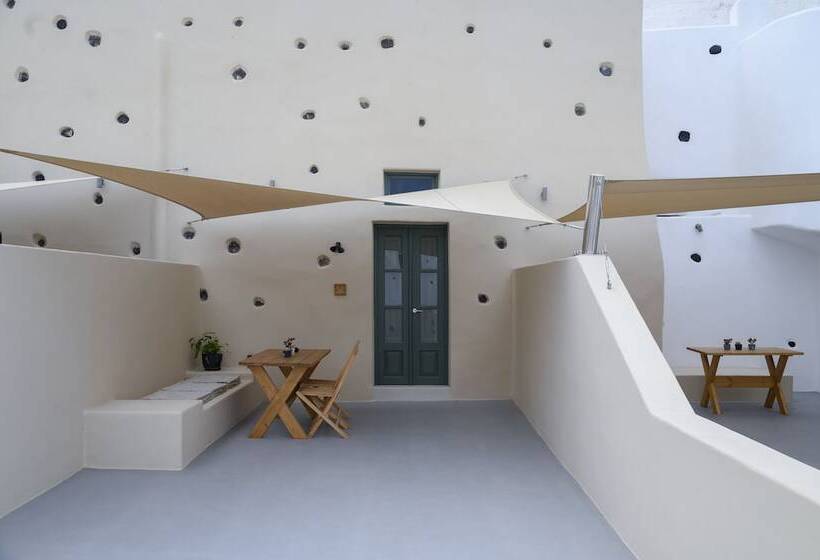 Bed and Breakfast Elements Cave Suites