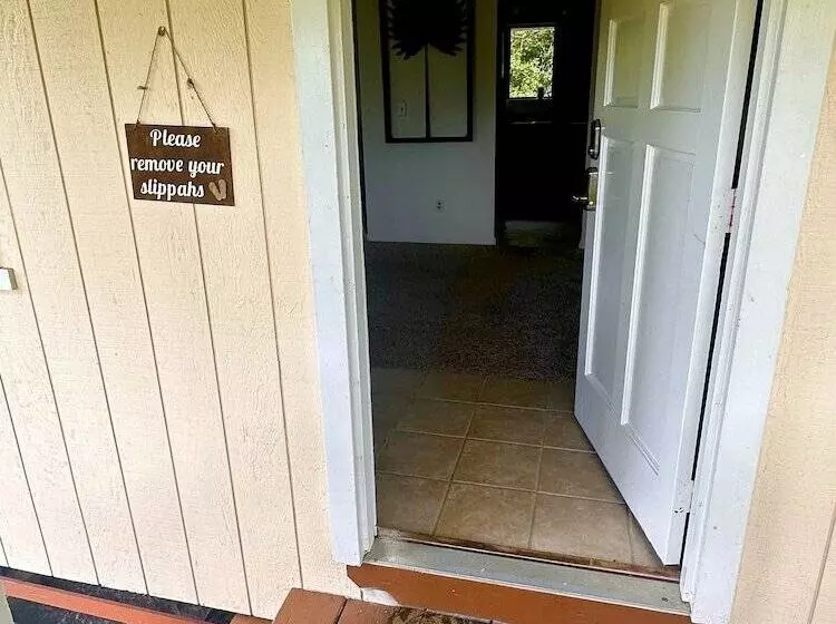 Aamiaismajoitus (B&B) Big Island Getaway