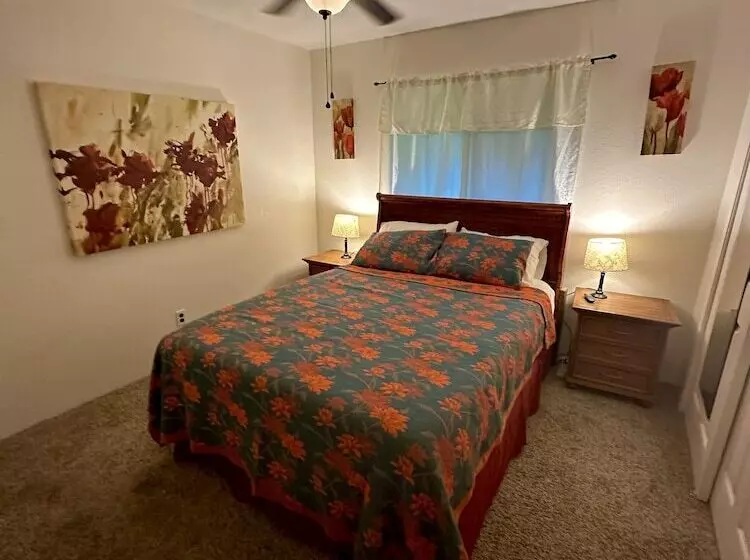 Aamiaismajoitus (B&B) Big Island Getaway