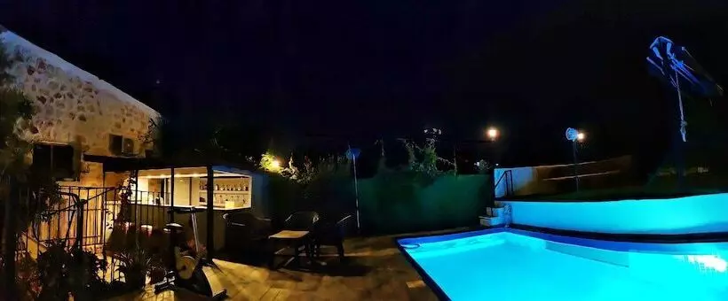 Aamiaismajoitus (B&B) My Stone Inn